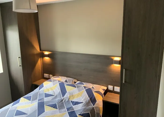 Apartamento Small,smart,tidy 2 Bed *