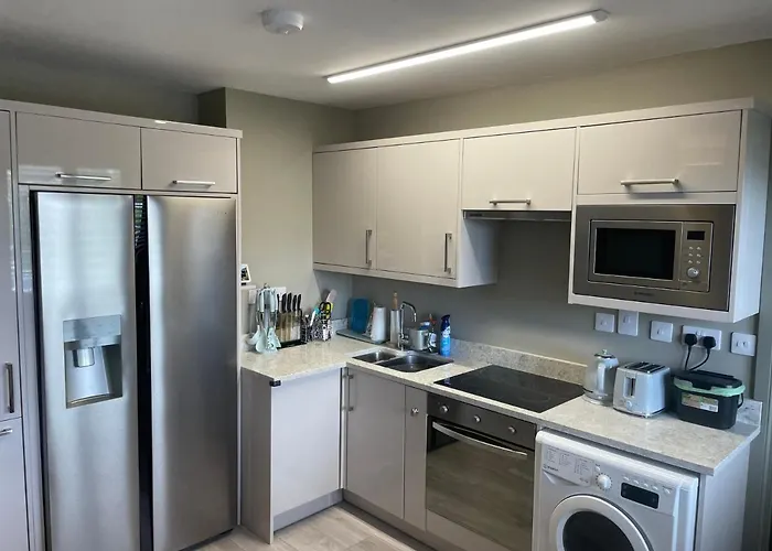 Small,smart,tidy 2 Bed * Galway