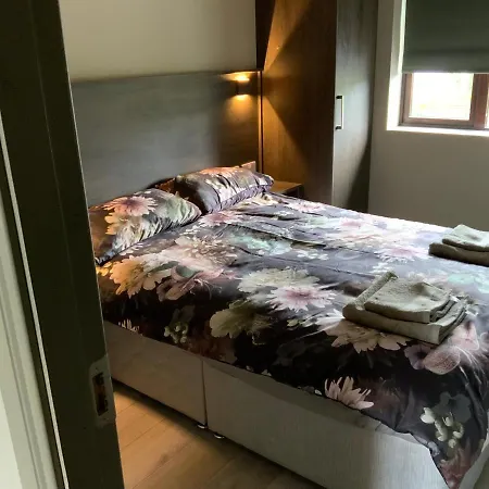 Small,smart,tidy 2 Bed * 골웨이